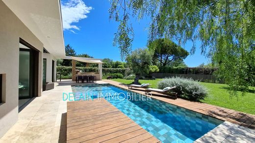 Villa in Biot, Alpes-Maritimes