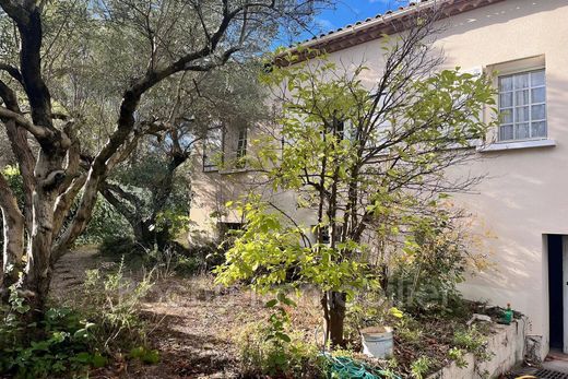 ﻓﻴﻼ ﻓﻲ Castelnau-le-Lez, Hérault