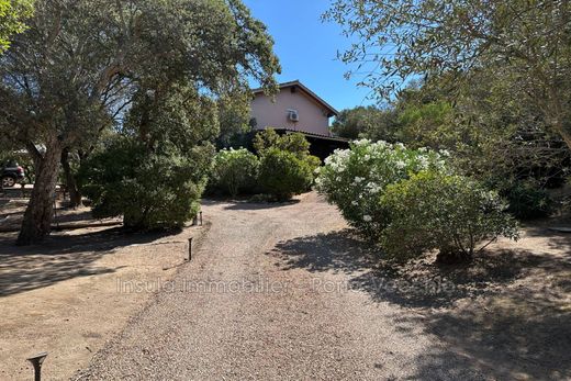 ﻓﻴﻼ ﻓﻲ Figari, South Corsica