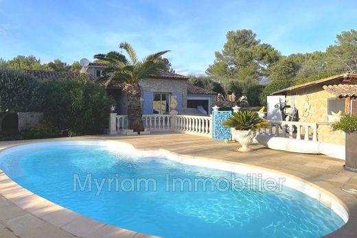 Peymeinade, Alpes-Maritimesのヴィラ