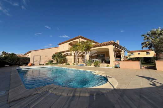 Villa in Saint-Cyprien, Pyrénées-Orientales