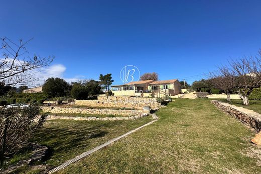 Villa en Saint-Maximin-la-Sainte-Baume, Var