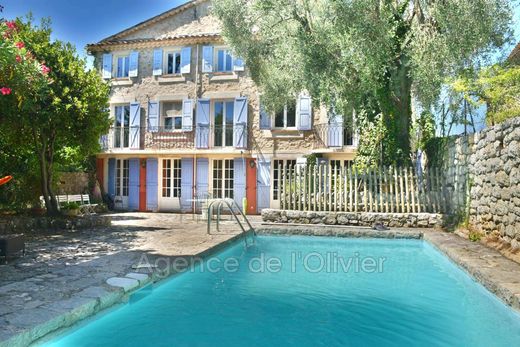 Villa in Mouans-Sartoux, Alpes-Maritimes