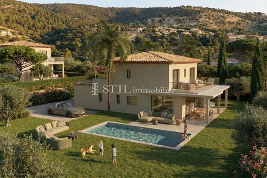Land in Sainte-Maxime, Var