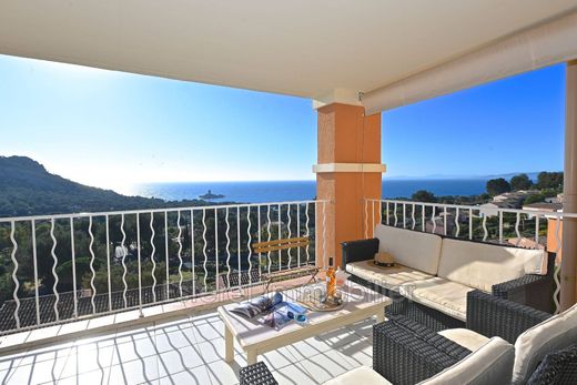 Apartment in Saint-Raphaël, Var