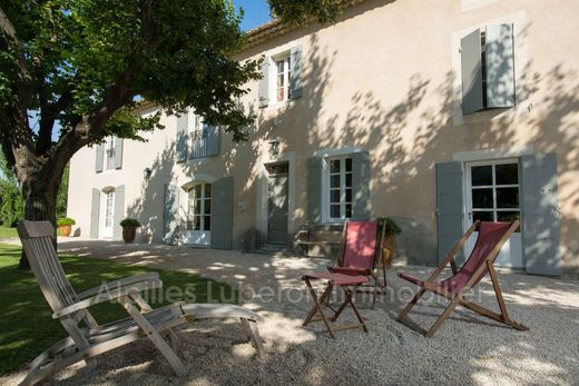 Villa in Saint-Andiol, Bouches-du-Rhône
