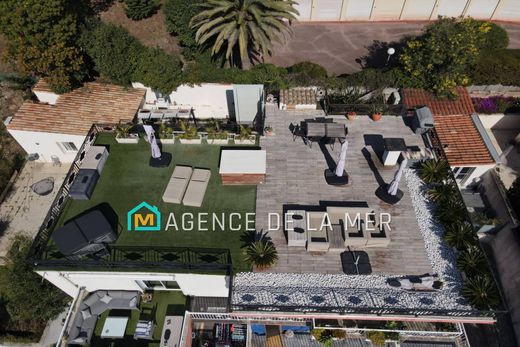 Appartamento a Mandelieu-la-Napoule, Alpi Marittime