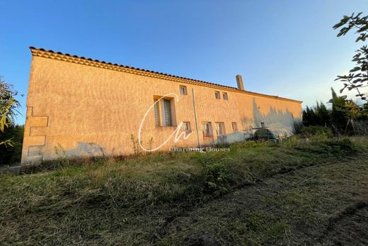 Villa in Châteaurenard, Bouches-du-Rhône