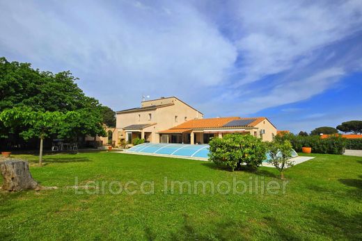 ﻓﻴﻼ ﻓﻲ la Roca d'Albera, Pyrénées-Orientales