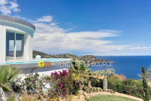 Villa in Théoule-sur-Mer, Alpes-Maritimes
