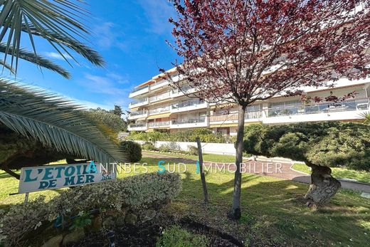 Apartment in Golfe-Juan, Alpes-Maritimes