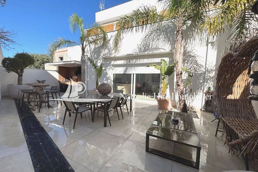 Villa in Perpignan, Pyrénées-Orientales