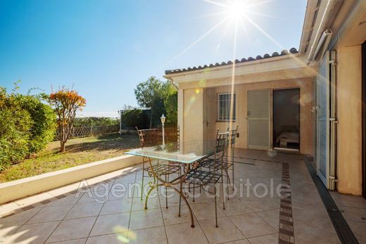 Villa a Villeneuve-Loubet, Alpi Marittime