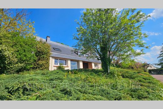 Villa in Heugueville-sur-Sienne, Manche