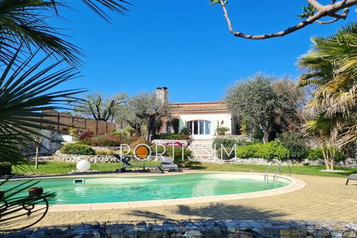 La Gaude, Alpes-Maritimesのヴィラ