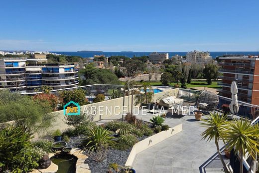 Apartment / Etagenwohnung in Mandelieu-la-Napoule, Alpes-Maritimes