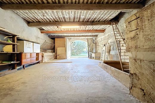 Villa - Saint-Saturnin-lès-Avignon, Vaucluse