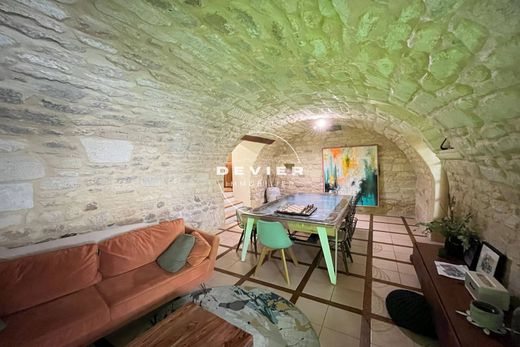 Villa a Castries, Ciceron