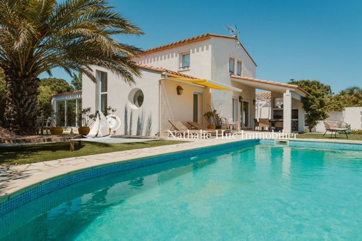 Villa a Saint-Cyprien, Pirenei Orientali