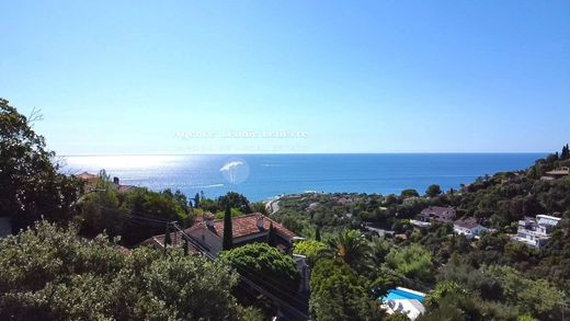 빌라 / Les Issambres, Var