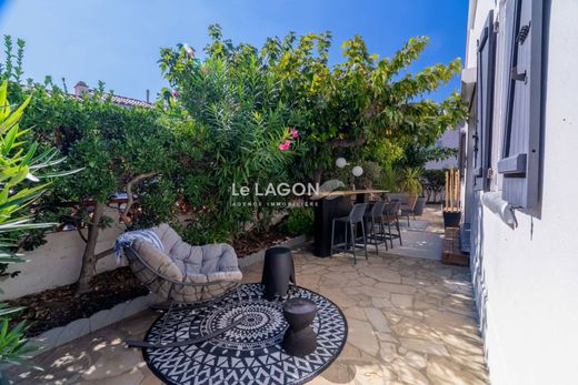 Βίλα σε Saint-Cyprien-Plage, Pyrénées-Orientales