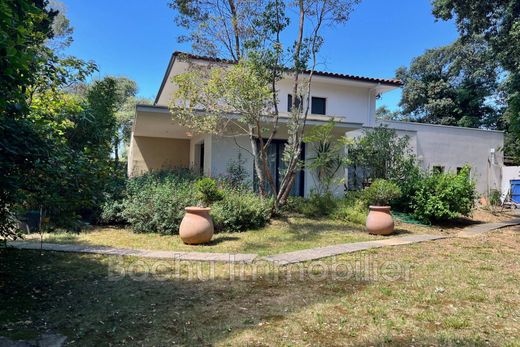 Βίλα σε Castelnau-le-Lez, Hérault