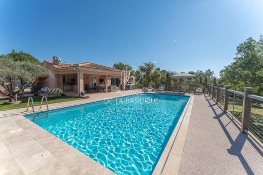 Villa en Saint-Maximin-la-Sainte-Baume, Var