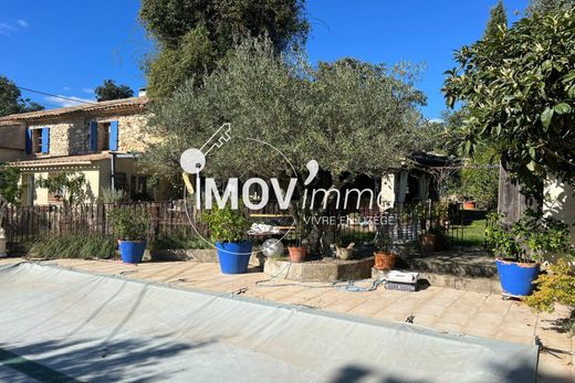 Villa in Uzès, Gard