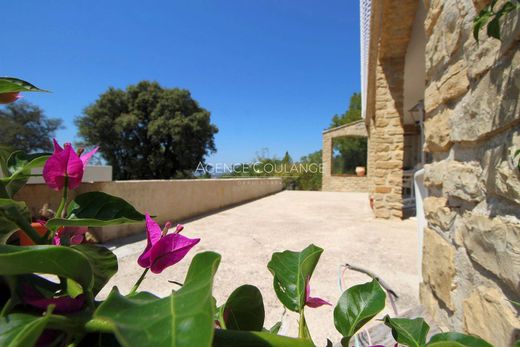Villa in Saint-Cyr-sur-Mer, Var