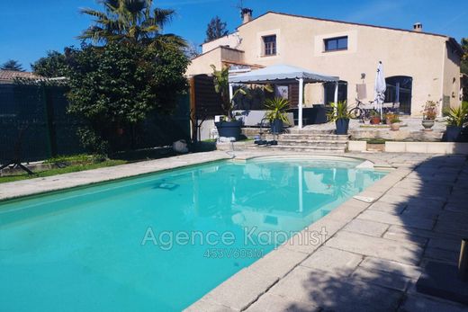 Villa in Mougins, Alpes-Maritimes