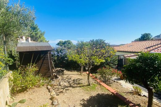 Villa in Cervera de la Marenda, Pyrénées-Orientales