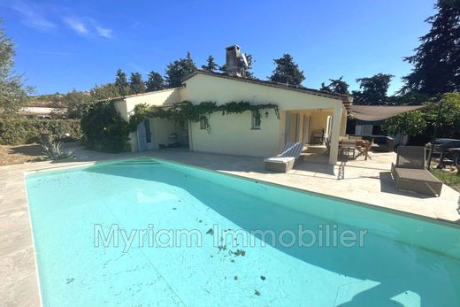 Willa w Fayence, Var