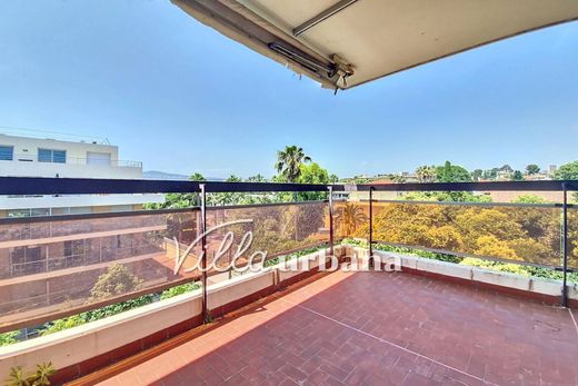 Apartment in Juan-les-Pins, Alpes-Maritimes