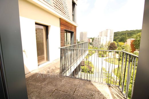 Квартира, Chaville, Hauts-de-Seine