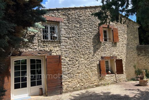 Willa w Cucuron, Vaucluse
