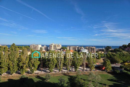 Appartamento a Mandelieu-la-Napoule, Alpi Marittime