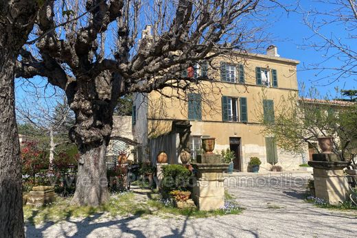 Villa in Eyguières, Bouches-du-Rhône