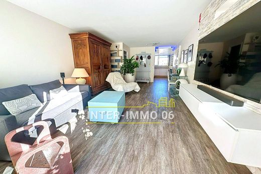 Apartment in Cagnes-sur-Mer, Alpes-Maritimes