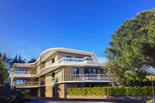 Apartment in Villeneuve-Loubet, Alpes-Maritimes