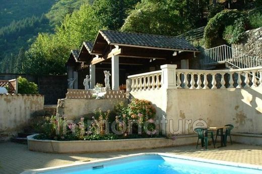 Villa in Val-d'Aigoual, Gard