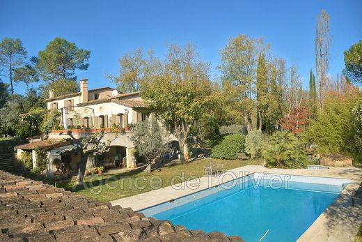 Villa in Valbonne, Alpes-Maritimes