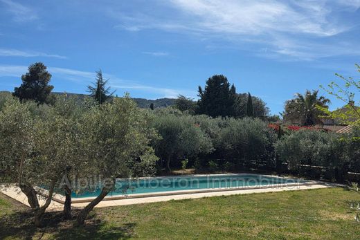 Villa in Eygalières, Bouches-du-Rhône