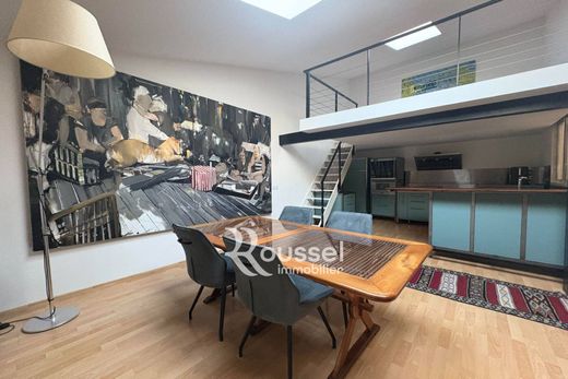 Apartment / Etagenwohnung in Sète, Hérault