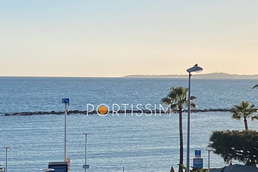 아파트 / Saint-Laurent-du-Var, Alpes-Maritimes