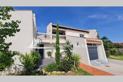 Villa in Cabestany, Pyrénées-Orientales