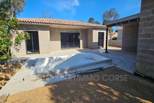 Villa in Lecci, South Corsica