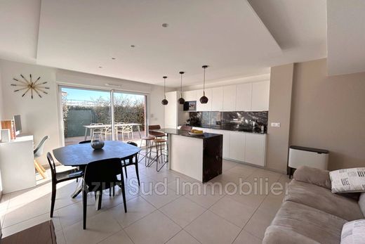 Apartamento - Golfe-Juan, Alpes Marítimos