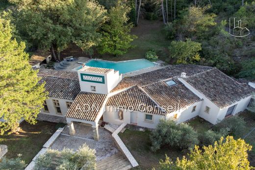 Villa in Aix-en-Provence, Bouches-du-Rhône