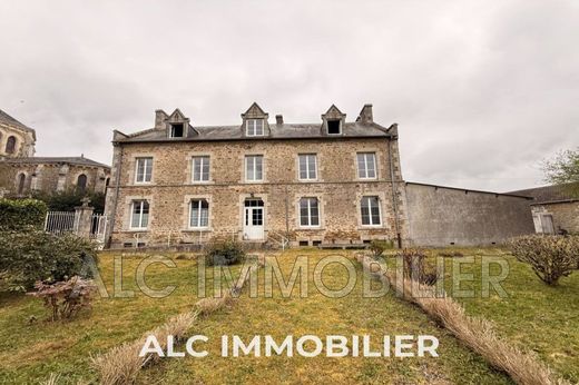 Villa - Saint-Pierre-des-Nids, Mayenne