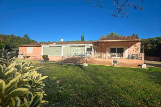 ‏וילה ב  Salernes, Var